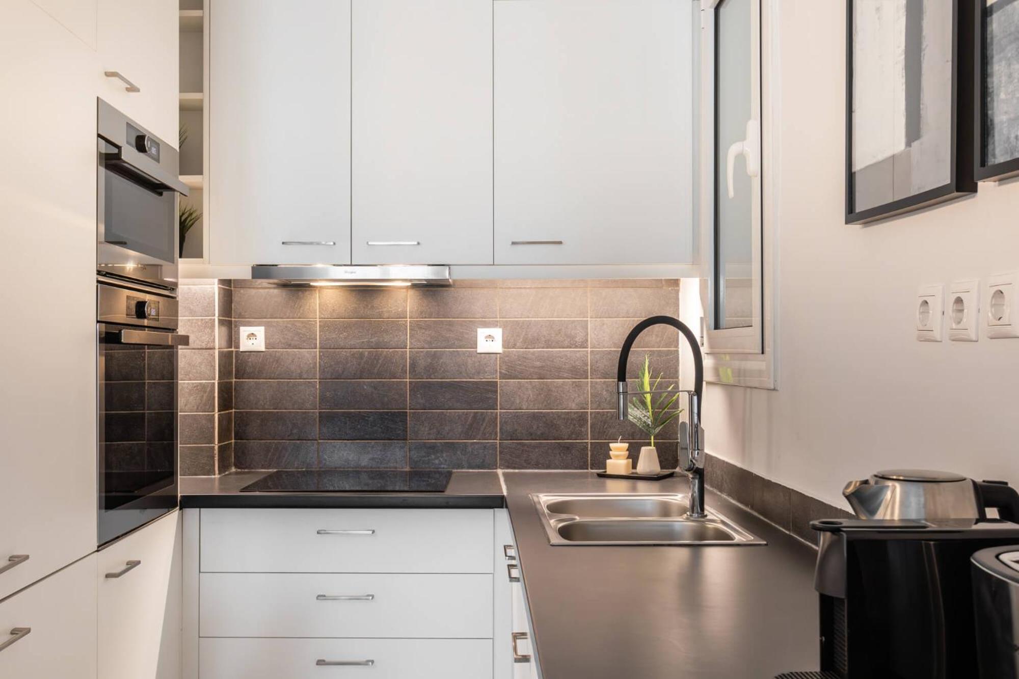 Apartament Charming & Comfy 2bd In Acropolis Area By Upstreet *